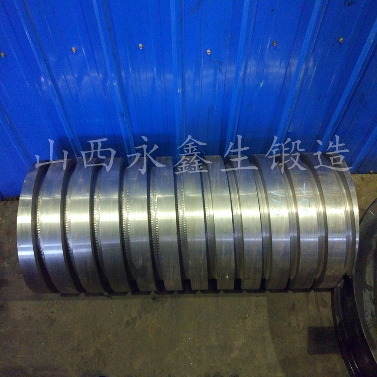 60CrMnMo锻造轧辊